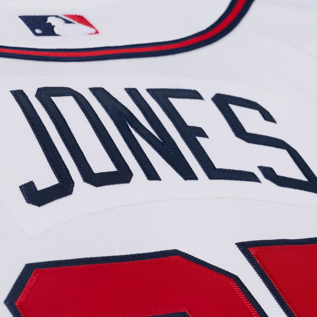 Men's Atlanta Braves Andruw Jones White 2005 Jersey